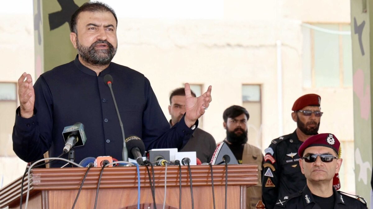 وزیر اعلیٰ سرفراز بگٹی کا اے ٹی ایف پاسنگ آؤٹ پریڈ سے خطاب: دہشت گردی کے خلاف ریاست ایک انچ پیچھے نہیں ہٹے گی