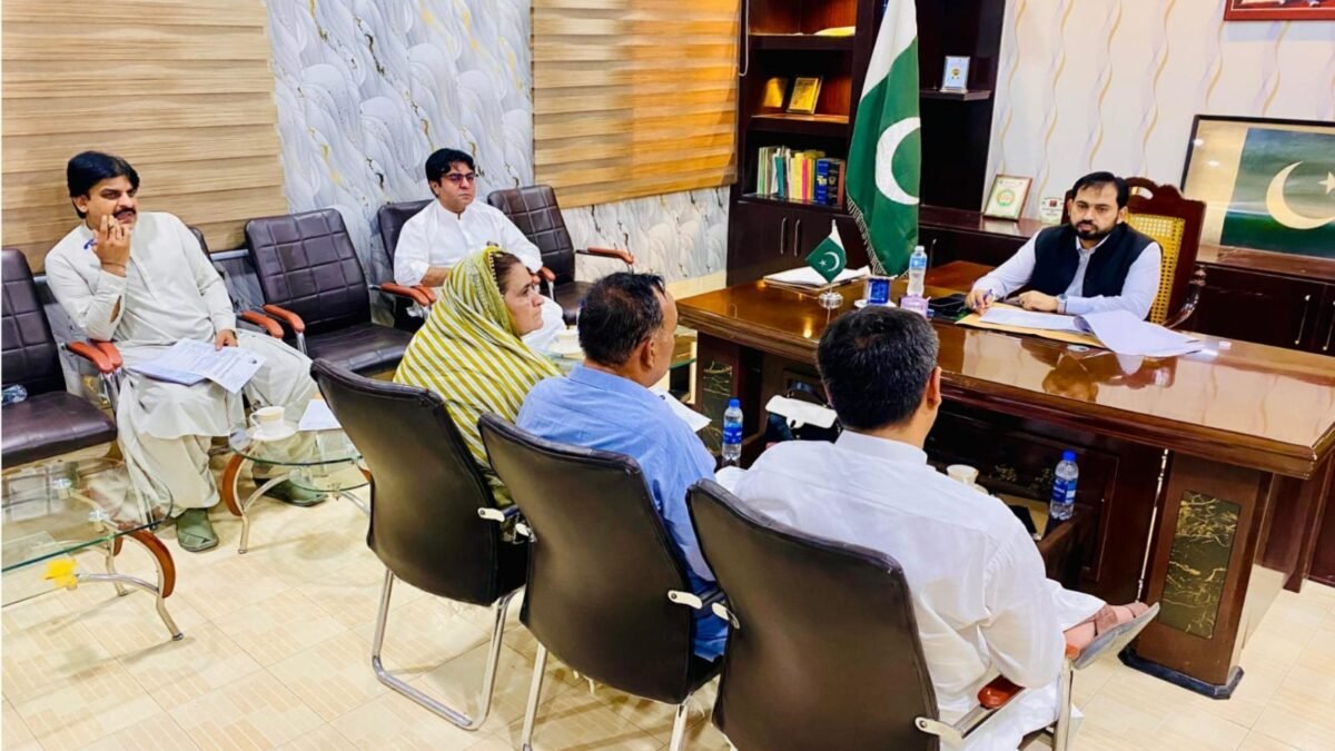 ڈپٹی کمشنر نصیرآباد وریندر لعل کی زیرِ صدارت ڈسٹرکٹ ریکروٹمنٹ کمیٹی کا اجلاس، میرٹ پر بھرتیوں کی ہدایت