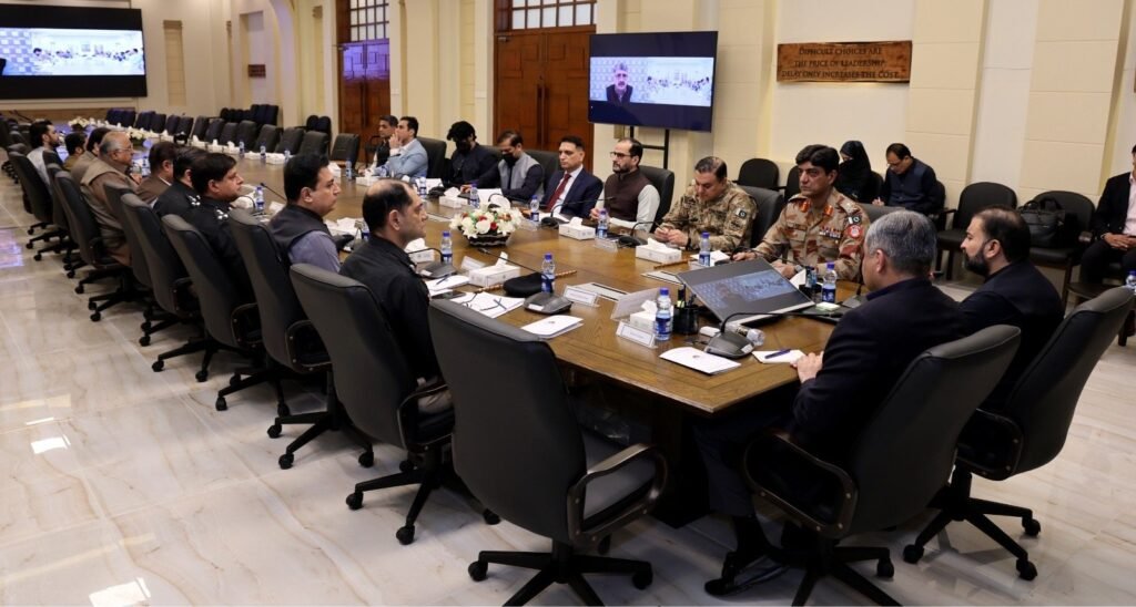 وفاقی وزیر داخلہ محسن نقوی اور وزیر اعلیٰ بلوچستان میر سرفراز بگٹی امن و امان سے متعلق اجلاس کی صدارت کر رہے ہیں