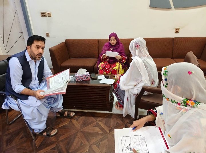 تربت میں محکمہ صحت کی 24 آسامیوں کے لیے انٹرویوز؛ 245 امیدواروں نے درخواستیں دیں
