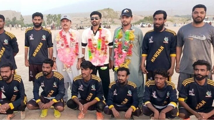ہرنائی: چیئرمین سید عطاء اللہ شاہ فور ڈسٹرکٹ فٹبال ٹورنامنٹ، لورالائی فٹبال کلب پینلٹی ککس پر فاتح
