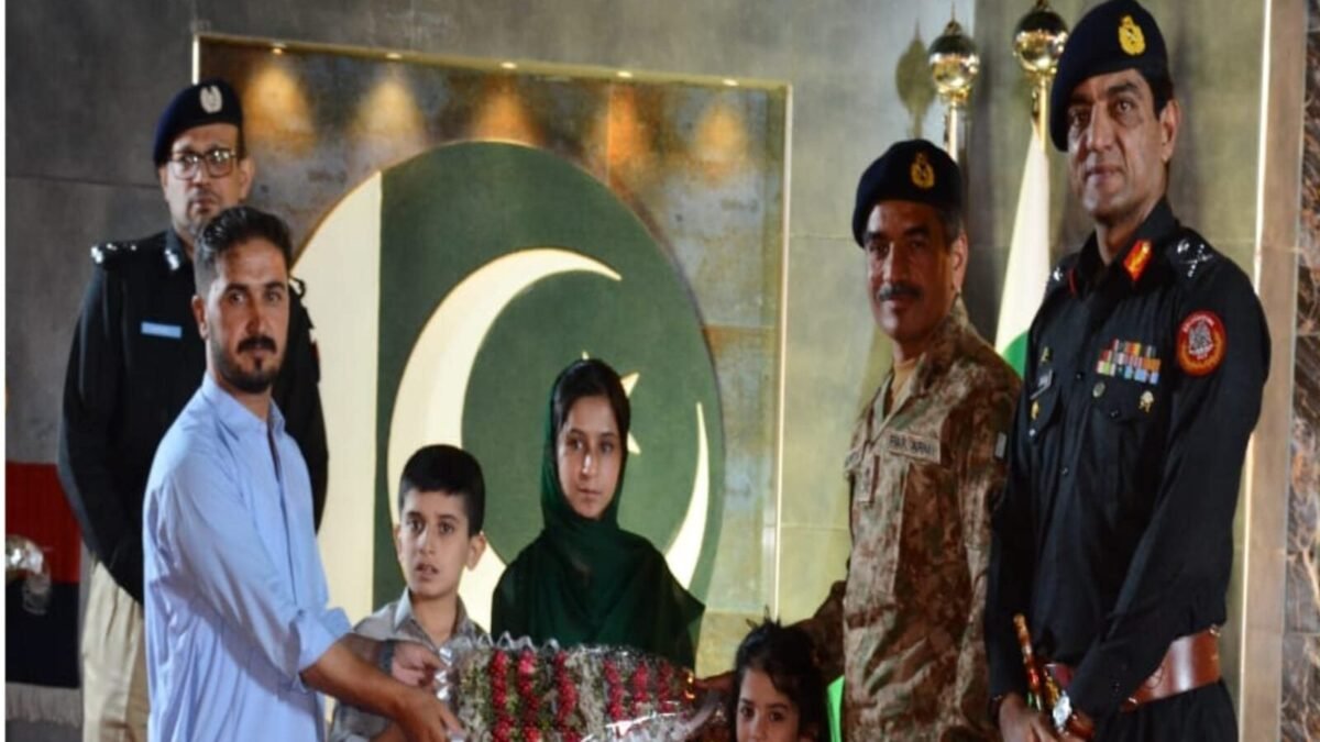 یومِ شہداء پولیس: آئی جی بلوچستان محمد طاہر کا 1195 شہداء کو خراجِ عقیدت، شہداء پیکیج دوگنا