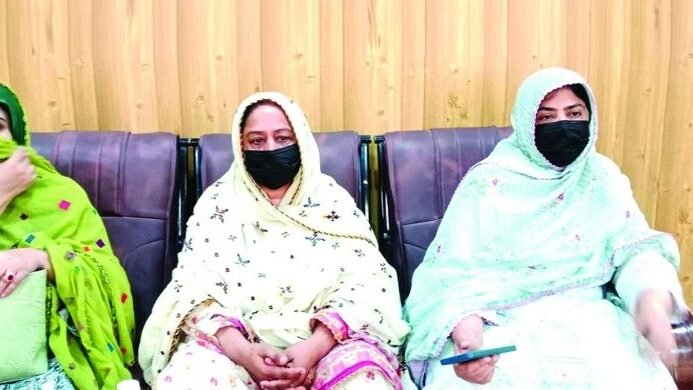 ڈپٹی کمشنر خضدار عبدالرزاق ساسولی کا گرلز ڈگری کالج کا اچانک دورہ، حاضری اور تدریسی عمل کا جائزہ