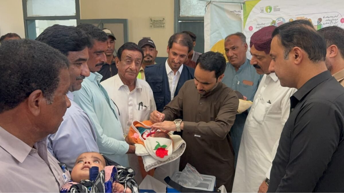 ضلع کیچ میں چار روزہ انسداد پولیو مہم شروع، ڈی سی یاسر اقبال دشتی نے ٹیچنگ ہسپتال تربت میں افتتاح کیا