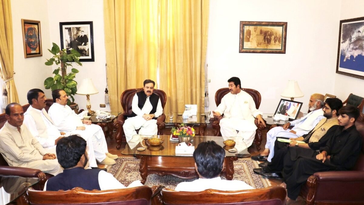 گورنر بلوچستان سے مسلم لیگ (ن) کے وفد کی ملاقات، اصغر بگٹی سمیت نئے شامل ہونے والے رہنما بھی موجود