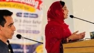 گوادر ڈگری کالج میں فرسٹ ایئر طلبہ کے لیے ویلکم پارٹی، ڈاکٹر ماہ نور برکت کی کیریئر رہنمائی