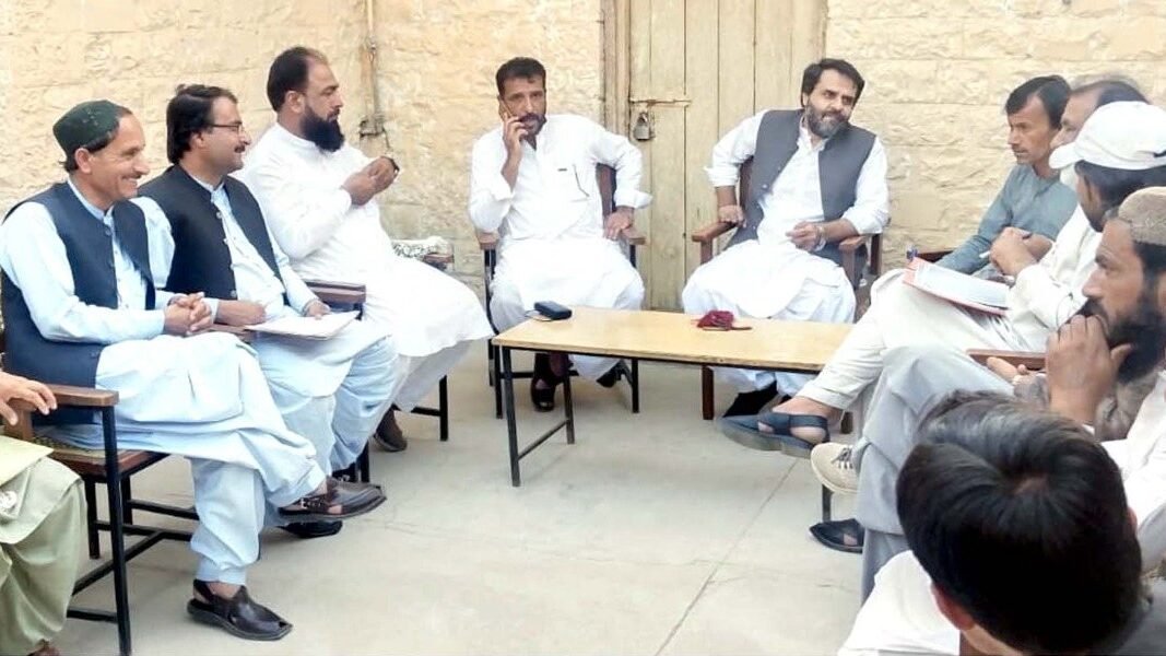 سنجاوی: اسسٹنٹ کمشنر شیر شاہ غلزئی کی زیر صدارت پولیو مہم کا ایوننگ ریویو اجلاس
