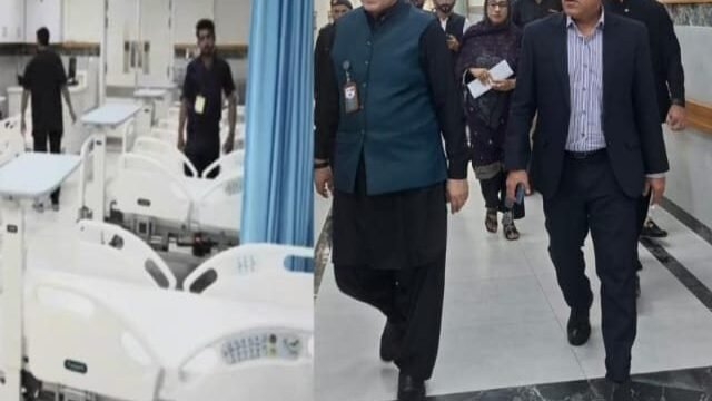 کمشنر کوئٹہ ذیشان لاشاری کا ٹراما سینٹر اسپنی روڈ کا دورہ، 150 بیڈز، 4 آئی سی یوز اور پیپر لیس نظام پر بریفنگ