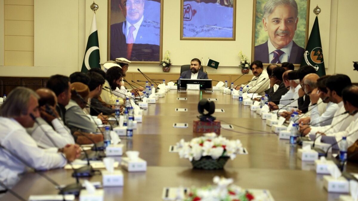 وزیر اعلیٰ سرفراز بگٹی سے پیپلز پارٹی بلوچستان کے وفد کی ملاقات، جناح پیپلز ٹرین جلد شروع کرنے کا اعلان