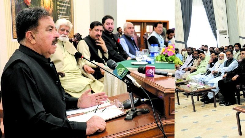 گورنر جعفر خان مندوخیل: نواز شریف نے پاکستان کو ایٹمی قوت بنایا، گورنر ہاؤس میں سول ایوارڈ کی تقریب رونمائی