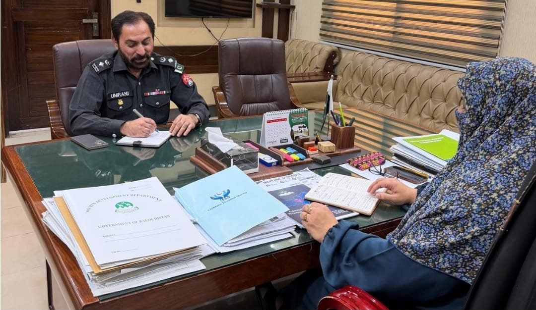 ڈاکٹر ربابہ خان بلیدی سے اے آئی جی پولیس (جینڈر) اسرار احمد عمرانی کی ملاقات، خواتین کے تحفظ پر بات چیت