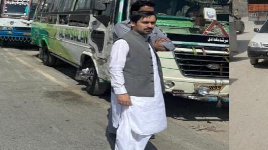 ہائی کورٹ کے حکم پر کوئٹہ میں کینسل شدہ لوکل بسوں کے خلاف کریک ڈاؤن، 5 بسیں بند، 3 مالکان گرفتار