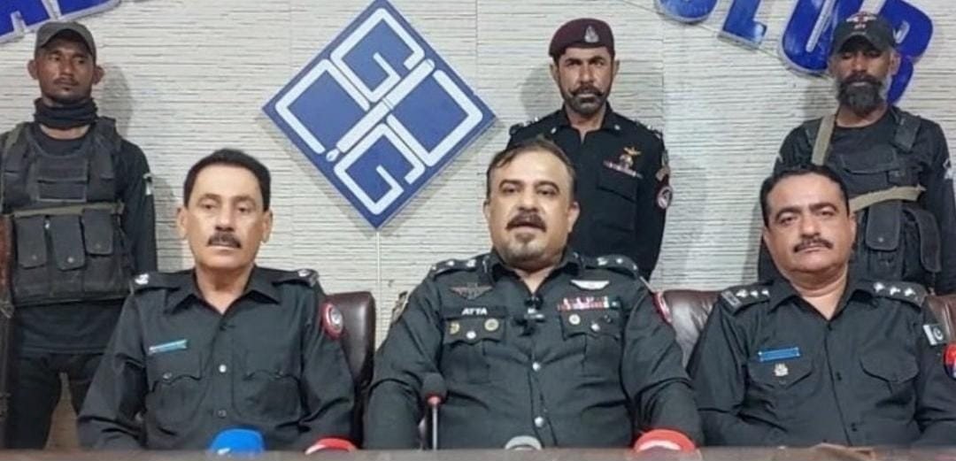 گوادر پولیس بھرتی: دوڑ ٹیسٹ میں رہ جانے والے امیدواروں کو 9 ستمبر کو دوبارہ موقع، ایس ایس پی کا اعلان