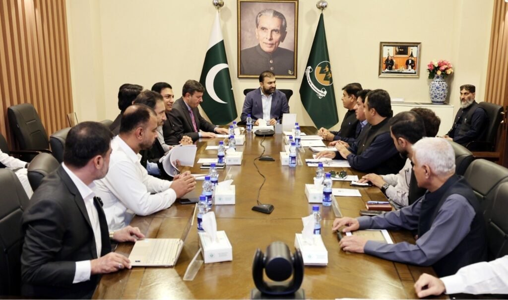 Wazir-e-aala Balochistan Mir Sarfraz Bugti Quetta Development Package ki pesh raft se mutaliq jaiza ijlas ki sadarat kar rahe hain