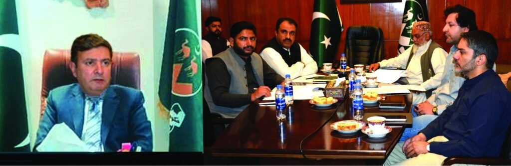 Chief Secretary Balochistan Shakeel Qadir Khan tibbi akhrajat ki peshgi wapsi se mutaliq ijlas ki sadarat kar rahe hain