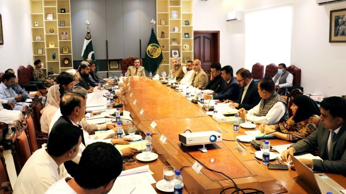 گورنر جعفرخان مندوخیل کی زیر صدارت لسبیلہ یونیورسٹی کا 9واں سینیٹ اجلاس، کارکردگی 85.32 فیصد تک پہنچ گئی