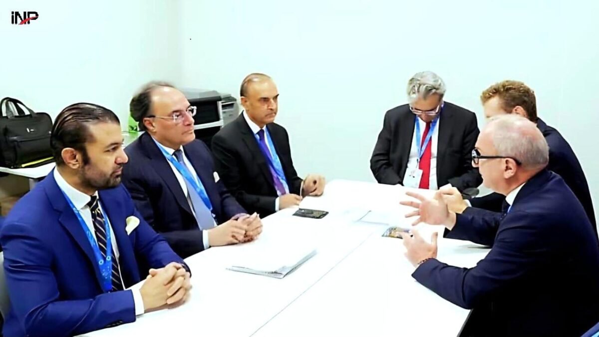 محمد اورنگزیب کی لازارڈ کے وفد سے ملاقات، کان کنی میں سرمایہ کاری اور کریڈٹ ریٹنگ پر گفتگو