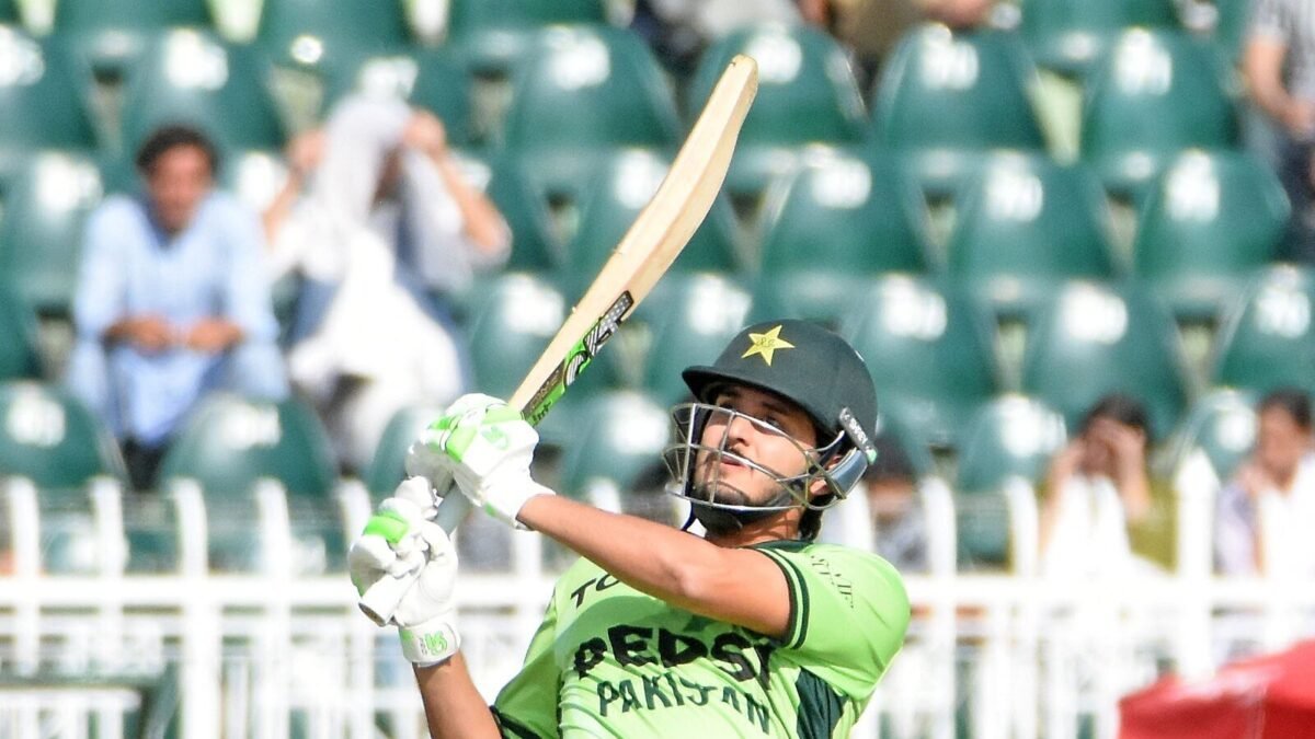 ون ڈے کرکٹ میں ریورس سوئنگ کی واپسی، نئے قانون سے بیٹرز کی مشکلات بڑھ گئیں
