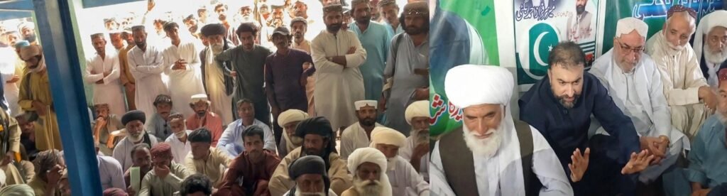 وزیر اعلیٰ بلوچستان میر سرفراز بگٹی ہتھیار ڈال کر قومی دھارے میں شامل ہونے والے کمانڈر اور ان کے ساتھیوں سے گفتگو کر رہے ہیں۔ اس موقع پر قبائلی عمائدین بھی موجود ہیں