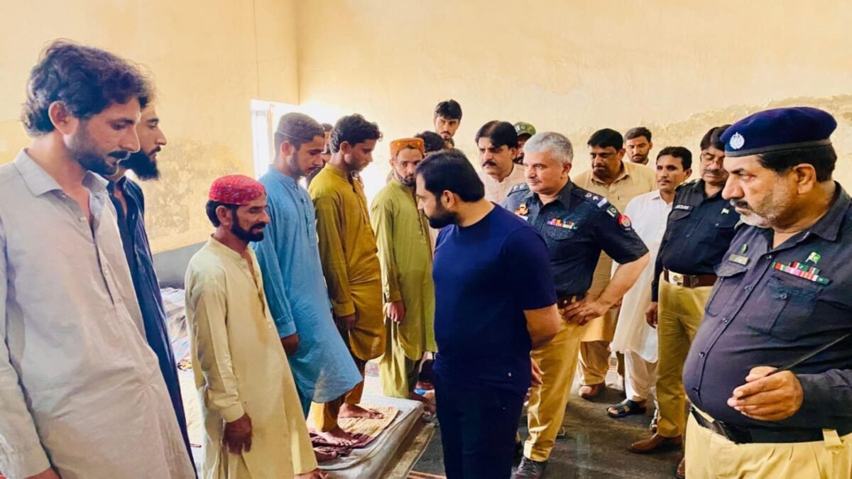 ڈپٹی کمشنر نصیرآباد کا ڈسٹرکٹ جیل کا دورہ، سولر سسٹم اور طبی سہولیات بہتر بنانے کی یقین دہانی