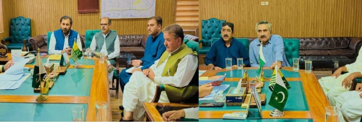 دکی: ڈپٹی کمشنر فضل الرحمن کبدانی کی زیرصدارت ڈسٹرکٹ ہیلتھ کمیٹی کا اجلاس، طبی عملے کی غفلت پر سخت کارروائی کی ہدایت