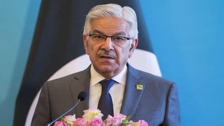 خواجہ آصف کا فضل الرحمٰن کو جواب: تہران میں کوئی دفاعی معاہدہ زیر بحث نہیں تھا