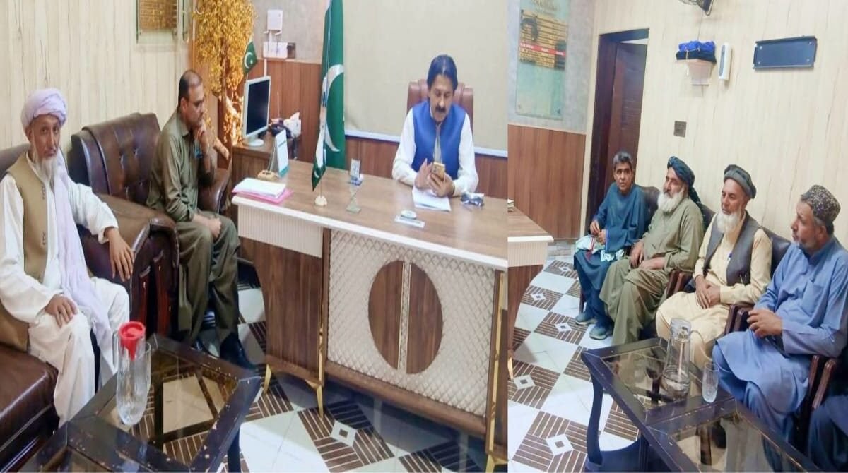 قلعہ عبداللہ: اسسٹنٹ کمشنر سردار عبداللہ خان کی زیرصدارت محکمہ مال کے امور کا جائزہ